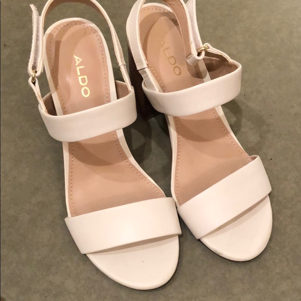 Aldo Sandals Size 6